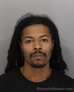 Mugshot of KEVONTE ROBERSON