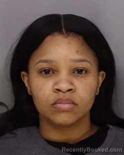 Mugshot of TINEQUA PATES