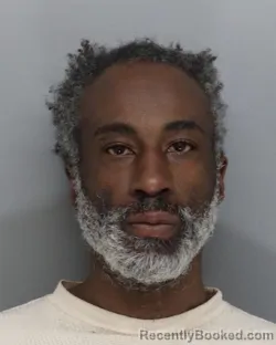 Mugshot of FREDDIE MOTLEY