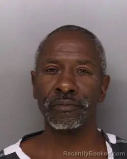 Mugshot of DONTA MOATS