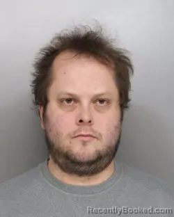 Mugshot of DANIEL SCHROEDER