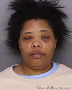 Mugshot of CRESHAUNDA JACKSON