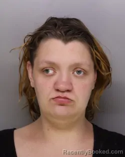 Mugshot of JADE GOEBEL