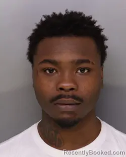 Mugshot of KELVIN FREEMAN