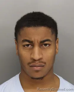 Mugshot of JAQUEZ BAILEY