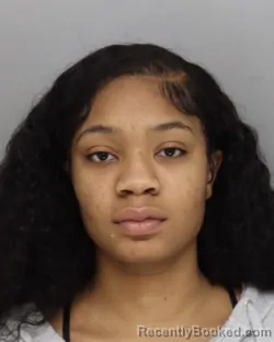 Mugshot of KEYIALA DAVIS-WATKINS