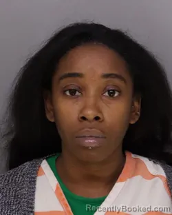 Mugshot of DONYISA WOODARDS booked in Hamilton County, Ohio on March 3, 2026