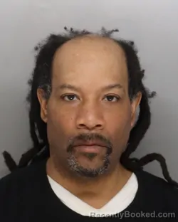 Mugshot of HURSHEL DAVIS booked in Hamilton County, Ohio on March 29, 2026