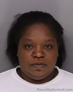 Mugshot of Ronesha Clay booked in Hamilton County, Ohio on September 17, 2026