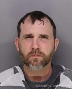 Mugshot of ERIC WARREN booked in Hamilton County, Ohio on March 27, 2026