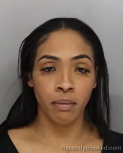 Mugshot of DOMINIQUE HARRIS booked in Hamilton County, Ohio on March 15, 2026