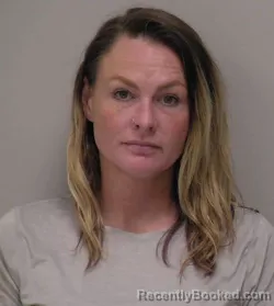 Mugshot of Jenny Lynn Lamb booked in Hancock County, Ohio on April 15, 2026