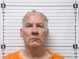 Mugshot of ROBERT JAY STOLL booked in Hardin County, Ohio on April 23, 2026