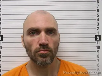 Mugshot of DANIEL PATRICK MURPHY booked in Hardin County, Ohio on April 2, 2026