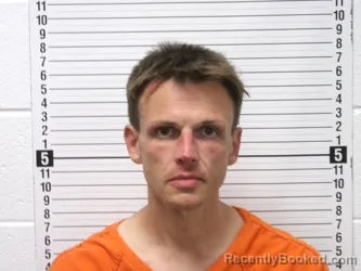 Mugshot of Mathew Thomas Ardillion Manns booked in Hardin County, Ohio on September 15, 2026