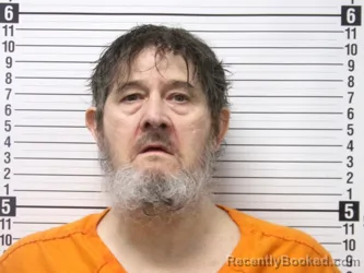 Mugshot of STEVE ALLEN GAULT booked in Hardin County, Ohio on April 22, 2026