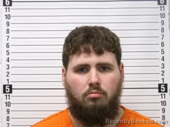 Mugshot of LOGAN MATTHEW OLIVIERI booked in Hardin County, Ohio on May 6, 2026