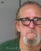 Mugshot of DONALD THOMAS HOLT