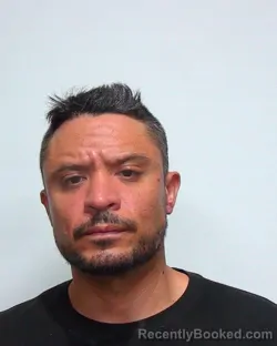 Mugshot of EDIWSON LEON VELEZ PERNIA booked in Suwannee County, Florida on March 17, 2026