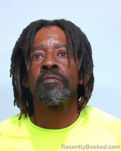 Mugshot of ALFONANZO K LEE booked in Suwannee County, Florida on April 20, 2026