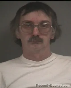 Mugshot of DALE LAWENCE ARNHOLT