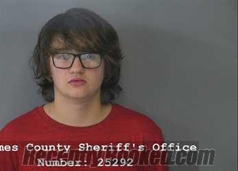 Mugshot of ZAKERY WILLIAM JOHNSON