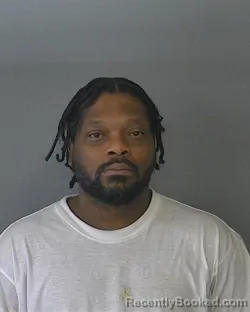 Mugshot of JOVAN MARCEL YOUNG booked in Holmes County, Ohio on August 1, 2026
