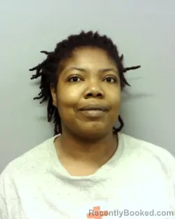 Mugshot of AHMERR AHSHIONA WARREN booked in Lake County, Ohio on April 3, 2026