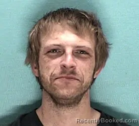 Mugshot of JARRED R REICHART booked in Licking County, Ohio on April 24, 2026