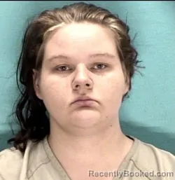 Mugshot of SHYANN K DAVIS booked in Licking County, Ohio on April 28, 2026