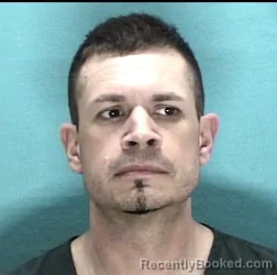 Mugshot of JAMESON M TOLLIVER booked in Licking County, Ohio on May 7, 2026