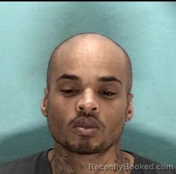Mugshot of SHAWNTAE A HUMPHRIES booked in Licking County, Ohio on May 11, 2026