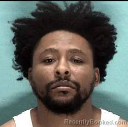Mugshot of CASEY E Jr GAYLE booked in Licking County, Ohio on May 11, 2026