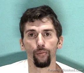 Mugshot of SHAWN EDWARD LESCALLEET booked in Licking County, Ohio on May 14, 2026