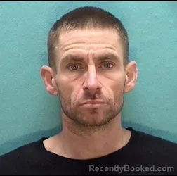 Mugshot of ERIC R GIFFEN booked in Licking County, Ohio on June 18, 2026