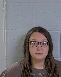 Mugshot of JOSIE LAUREN BROADDRICK booked in Logan County, Ohio on April 23, 2026