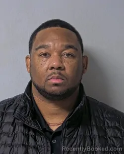 Mugshot of CRAIG LAQUAN DOCKERY booked in Logan County, Ohio on April 27, 2026