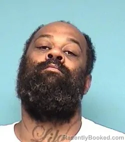 Mugshot of RYAN D BUSH