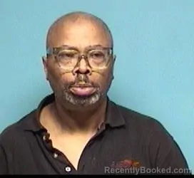 Mugshot of ROBERT LEFLORE