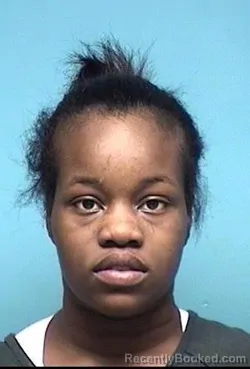 Mugshot of RYA'NAE BLUFORD