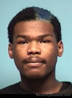 Mugshot of KNOWLEDGE HENDERSON