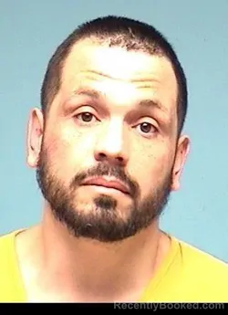 Mugshot of EDWIN M BURGOS