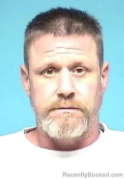 Mugshot of SHAUN ALEX NEWBRAUGH