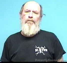 Mugshot of STEVEN L MASON