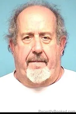 Mugshot of STEVEN L COMELLA