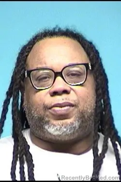 Mugshot of ROBERT L Junior PRICE