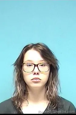 Mugshot of LYSETTE KEATING