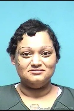 Mugshot of JATOBIA KYLEI THOMPSON