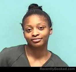 Mugshot of KIYANIA M MCCULLUM