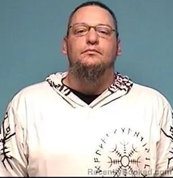 Mugshot of CHAD M HALE